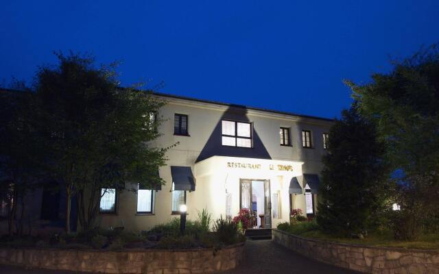 Отель Auberge Le Temps Ито вид на фасад