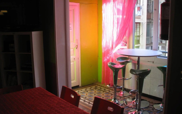 Rooms4rent Bcn Apartments
