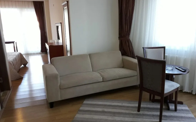 Dogalya Hotel