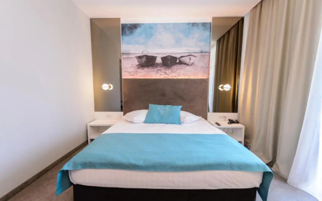 Hotel Mirage