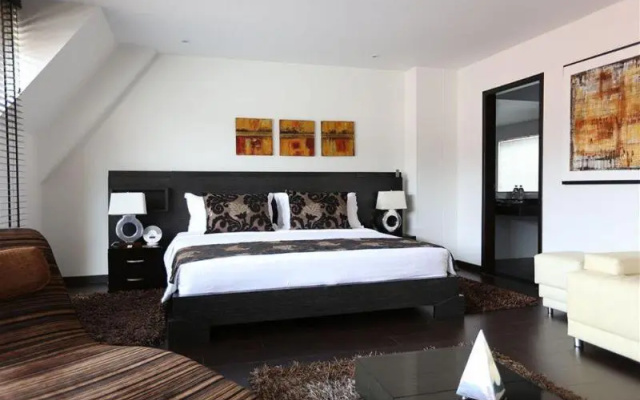 Suites 108