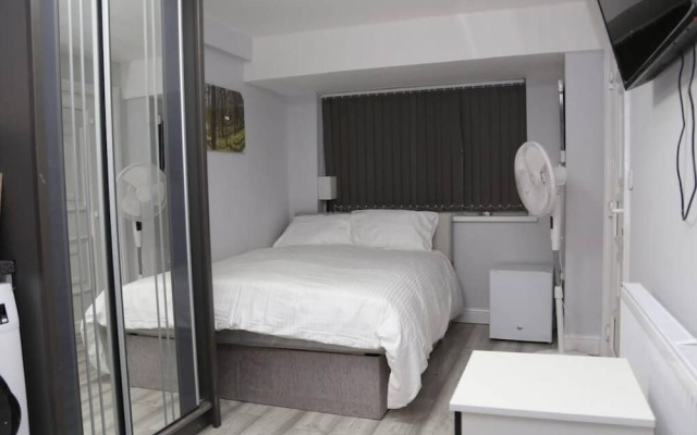 Aa Guest Rooms Nightingale Chalet