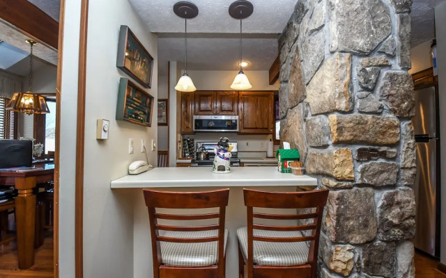 Ski Harbor 38
