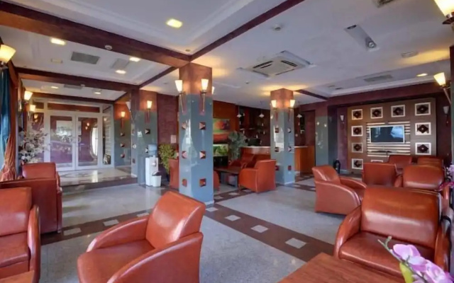 Hotel Elegance Heykel