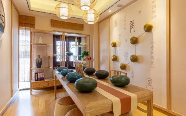 Kunming Jiali Ze Saville Royal Hotel