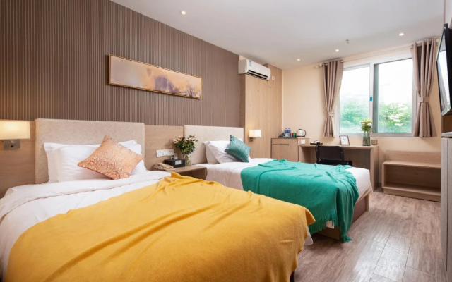 Ducheng Hotel