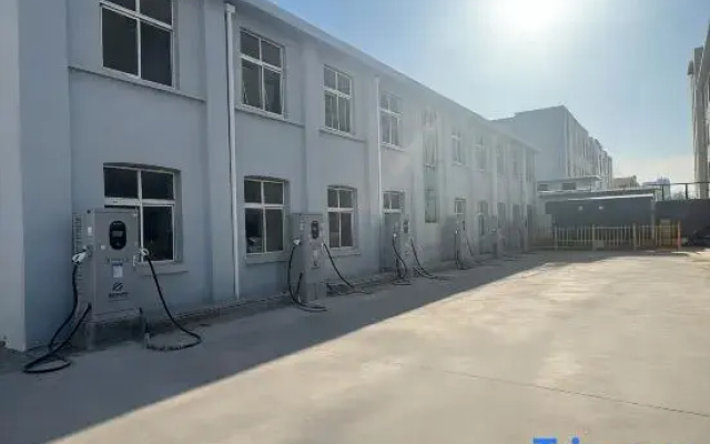 HanTing Hotel (Qingdao Jiaozhou Jiaodong Airport Yangguang Building)