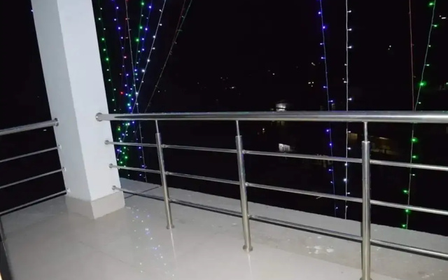 Hotel Yumi Ragi
