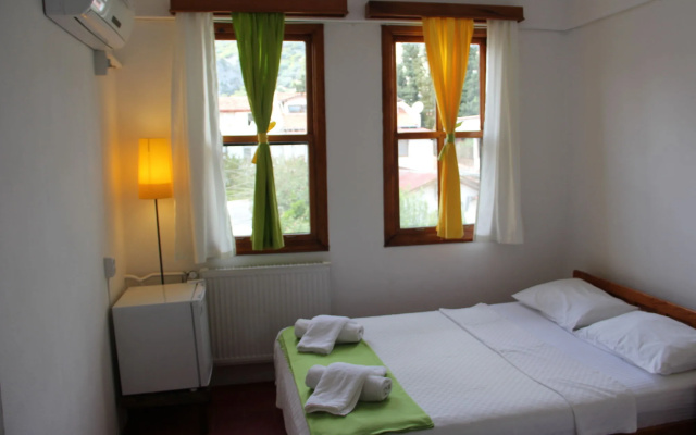 Caretta Caretta Hotel