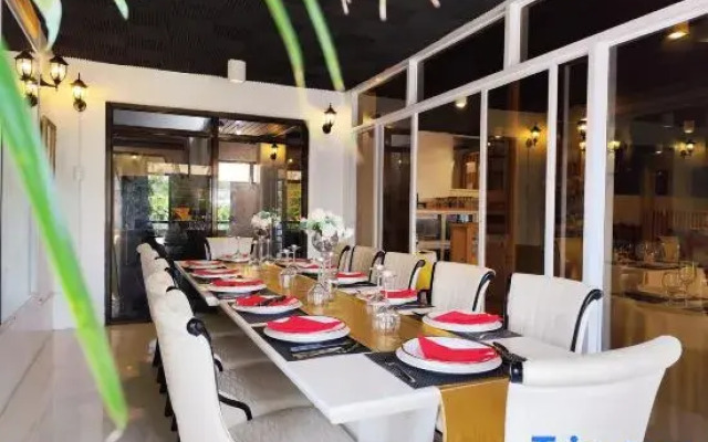 Gmb Arte Hotel