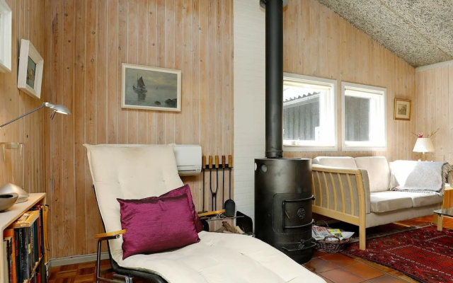 Pleasant Holiday Home in Ålbæk near Sea