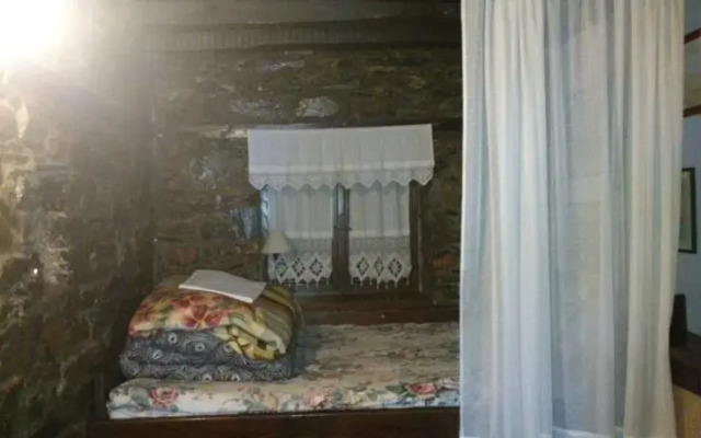 Apalni Traditional Guesthouse