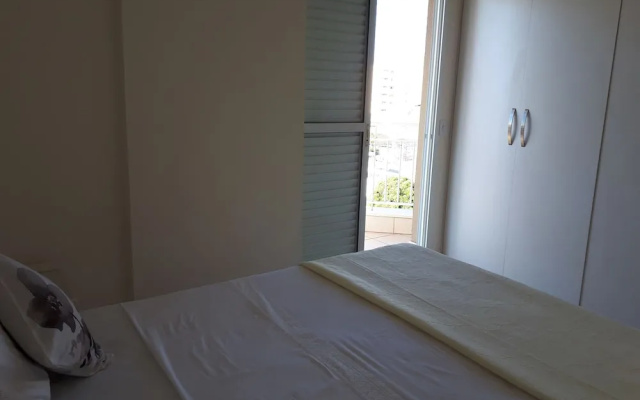 Apto com Ar Split Centro Local Imbatível