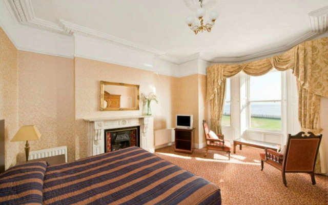 Esplanade Hotel On The Seafront