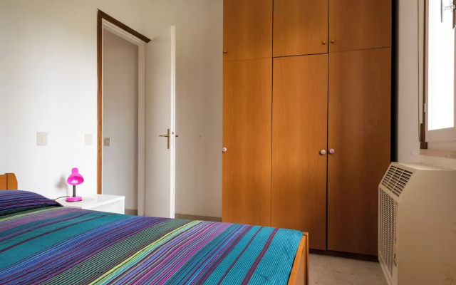 Luminous Apartment With Garden