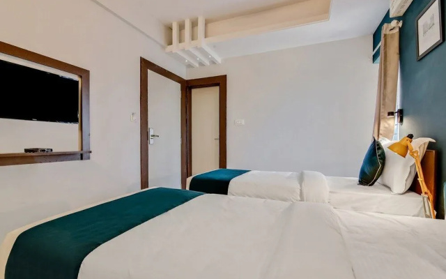 SilverKey Executive Stays 46745 Opposite Vinayaka Apartments