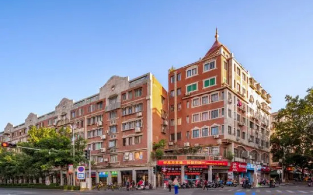 Home Inn Neo (Quanzhou Bell Tower West Street)