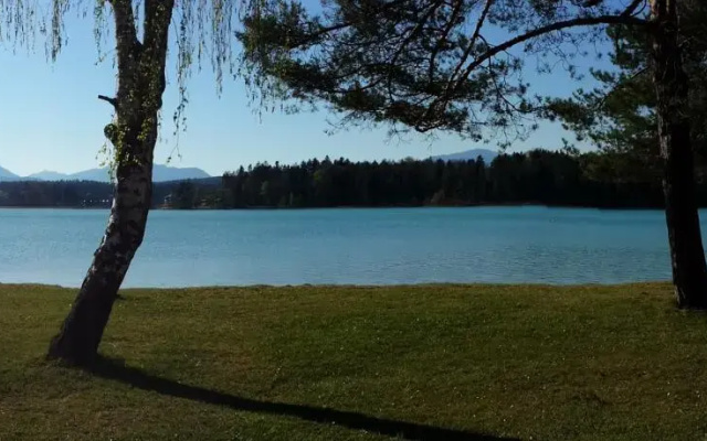 Pension Schalli Haus am Faakersee