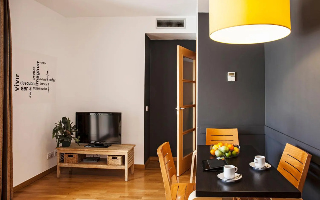 AinB Eixample Entenza Apartments