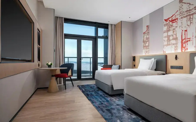 Holiday Inn Express Haikou Intl Duty Free City by IHG