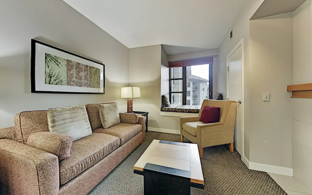 0617west 1 Bedroom Hotel Room