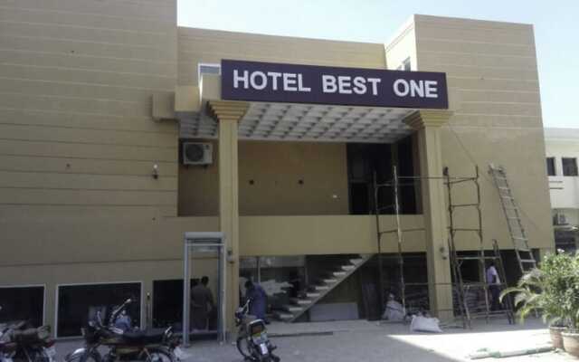 Hotel Residence Inn in Multan, Pakistan from 111$, photos, reviews - zenhotels.com hotel front