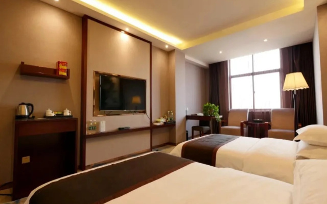 Fugang Hotel(Xuchang College High Speed Rail East Station Store)