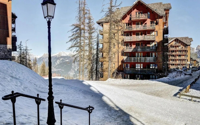 Alpine Retreat for Four Guests