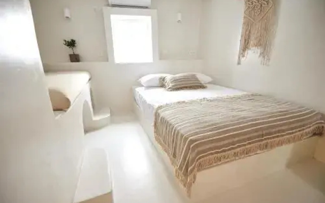 Blanco Rooms Mykonos