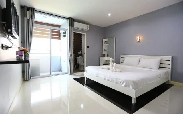 Kritkarn Apartment