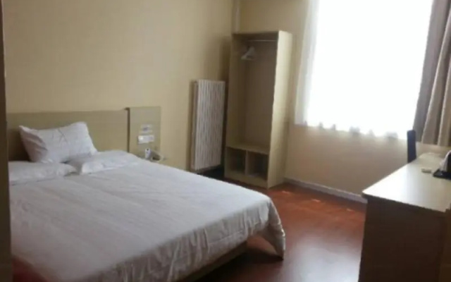 Hanting Hotel Xinxiang Pingyuan Road