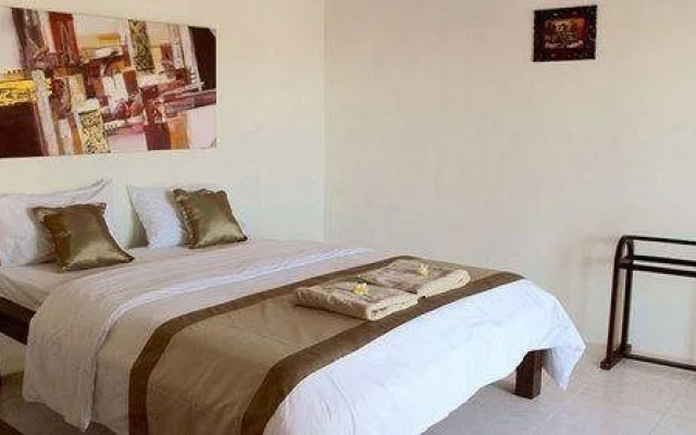 Breeze Villa