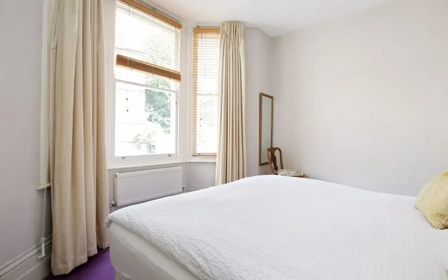 Classic Beautiful Apartment