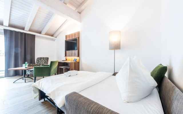 Hotel Lenzerhorn – Alpine Stay, Spa & Savour