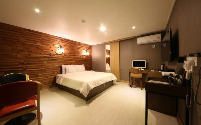 Winner Hotel