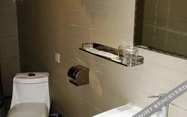 Yimin Business Hotel