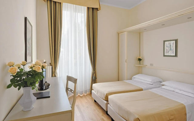 Hotel Paradiso