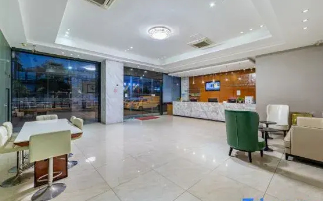 XIJiang Hotel (Guangzhou Jiahe Airport Avenue Branch)