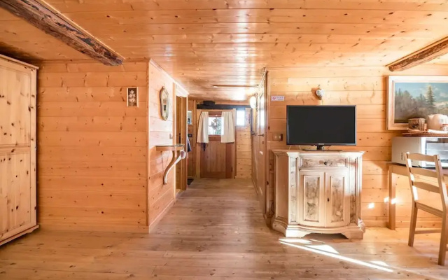 Chalet Dei Fiori - Room & Apartment