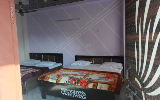 Shri Kishori Kunj Home Stay