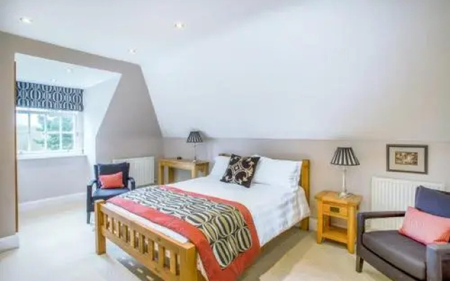 Redbrick Serviced Apartments - Sherwood House