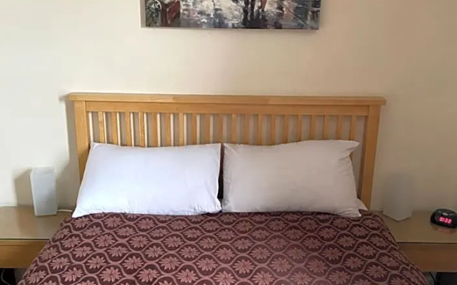 Waverley Park Lodge