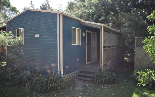 Jervis Bay Cabins Hidden Creek Caravan Park In Woollamia