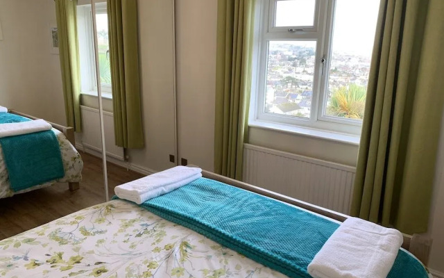 Paignton View Holiday Home