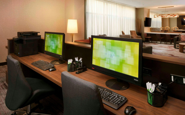 Courtyard by Marriott Indianapolis Downtown