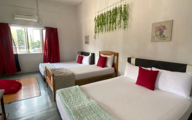 Motel Pantai Cahaya