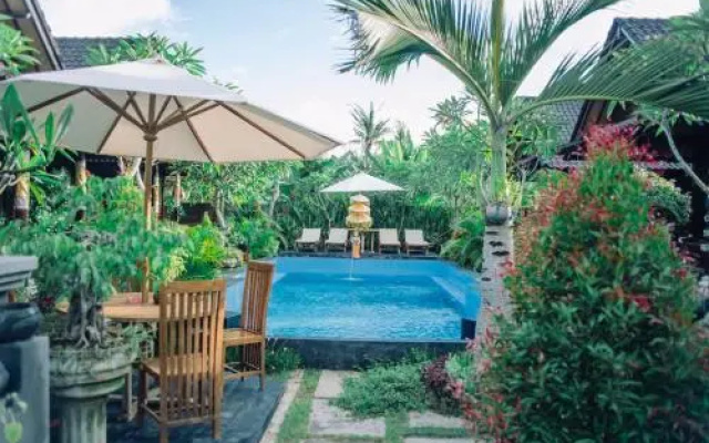 Mertasari Bungalows