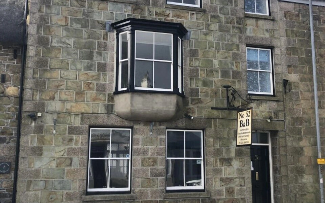 Number 52 Bed & Breakfast