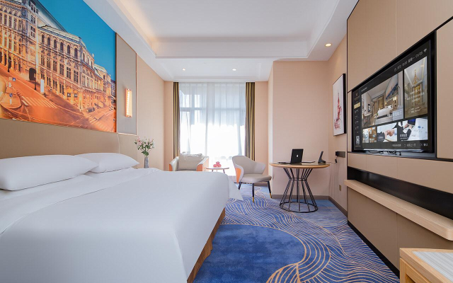 Vienna International Hotel (Jingzhou Wuyue Plaza Xintiandi)