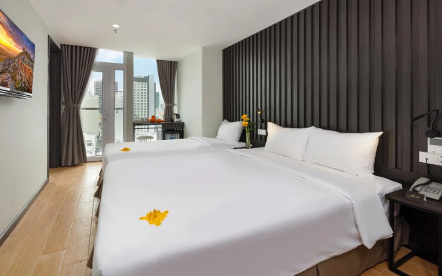 Отель Hermes Nha Trang